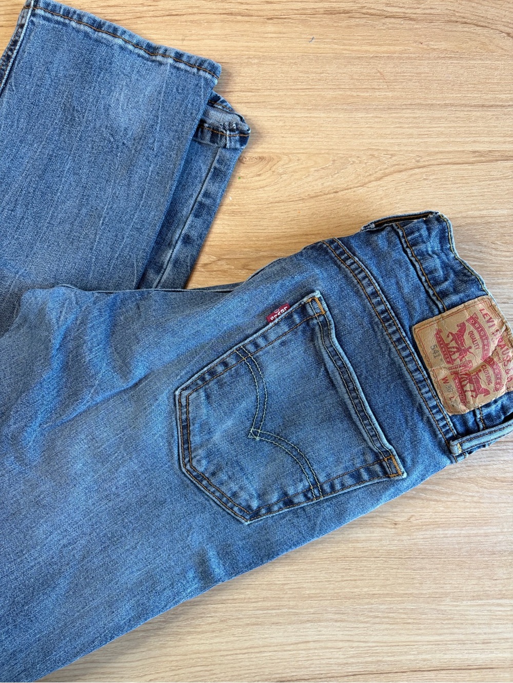 Levi's 541 Athletic Taper Stretch Jeans Medium Wash 30x32 Mens Denim - Picture 1 of 7